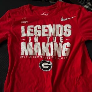 I’m selling a t shirt